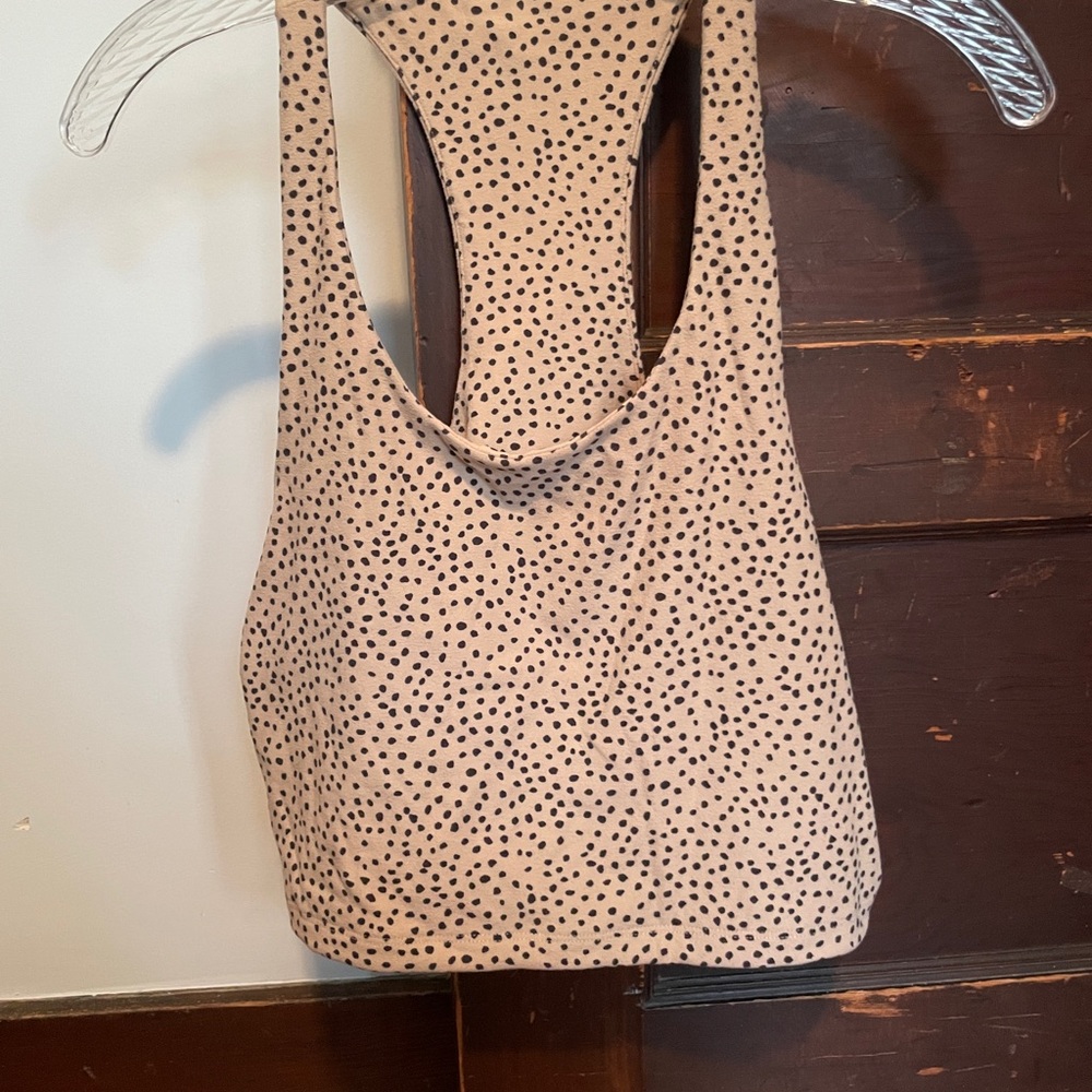NWOT Abercrombie crop top- M
